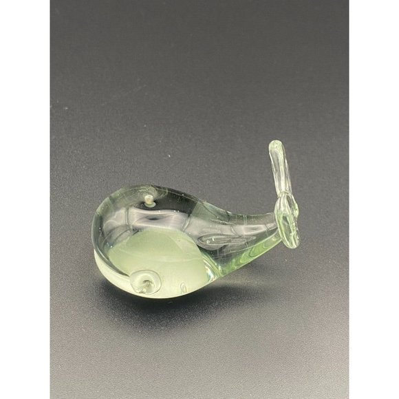 Blown Glass Whale Figurine Paperweight Handmade Ngwenya Glass Small Clear - Picture 2 of 8